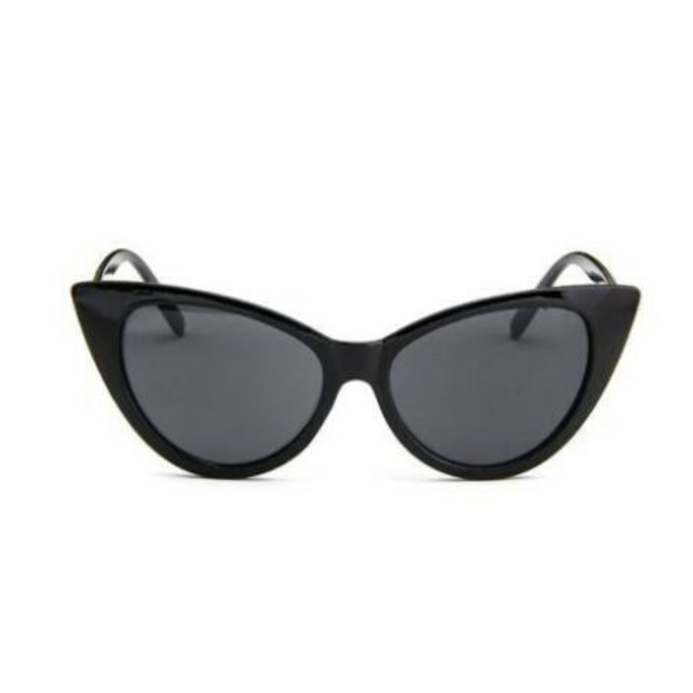 Black CatEYE Sunglasses